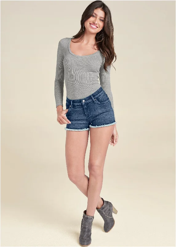 Jessica Cutoff Denim Shorts - Medium Wash