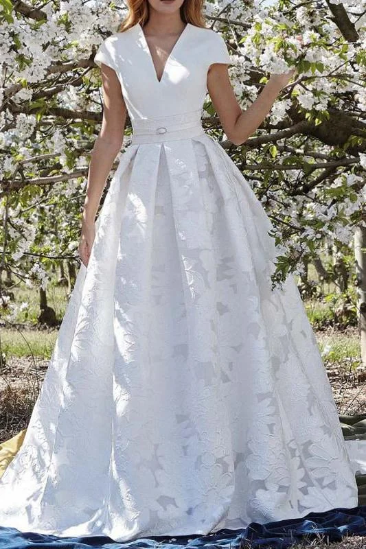 Elegant V Neck Short Sleeves Lace Floral Wedding Dress N1788