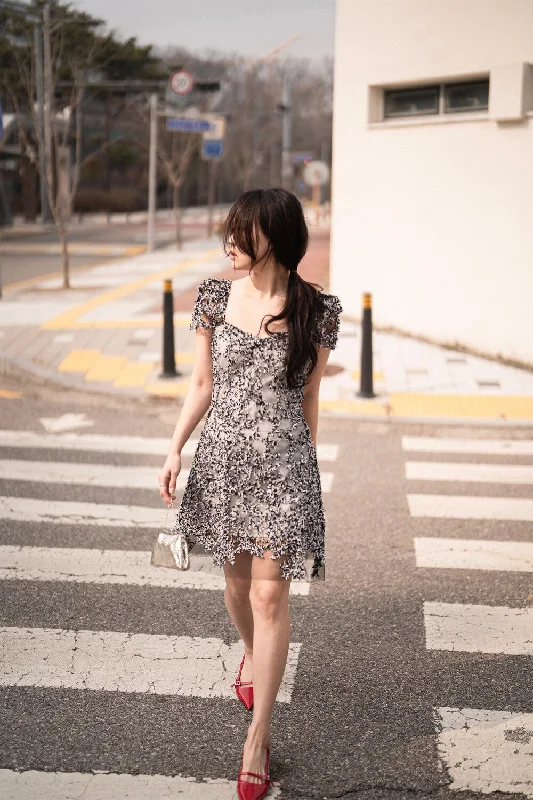 [VXII] SS 24 Jacquard Dress(Blossom), Middle